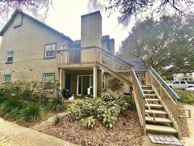 Main picture of 881 Windover Ct