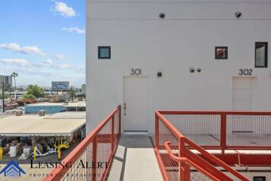 Main picture of 5617 Klump Ave