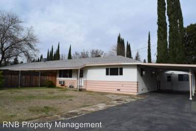 Main picture of 6121 Stanley Ave