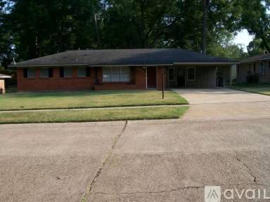 Main picture of 2821 Hoyte Dr