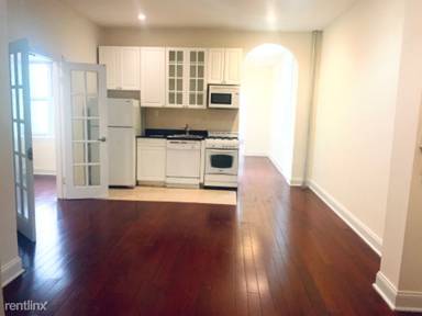 Main picture of 101 E 27th St