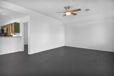 Main picture of 5111 Santrey Dr