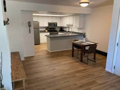 Main picture of 2912 Plumtree Drive Apt E - E