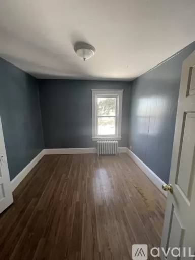 Main picture of 96 Vine St