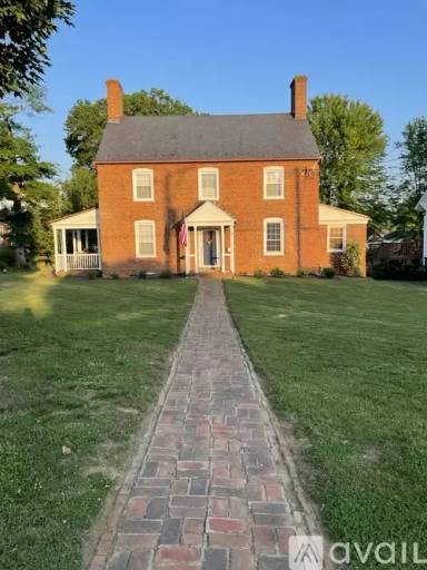 Main picture of 4104 Fort Ave