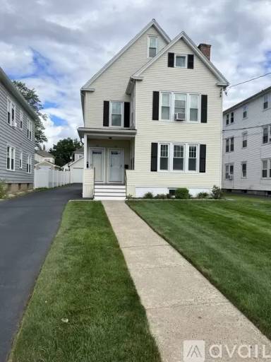 Main picture of 90 Dover Rd