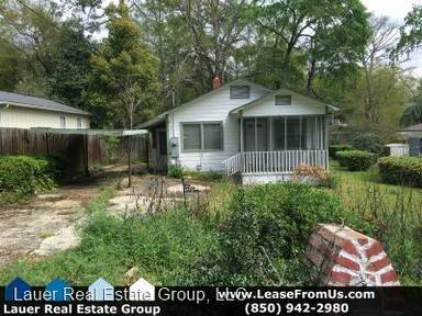 Main picture of 1407 Arkansas St