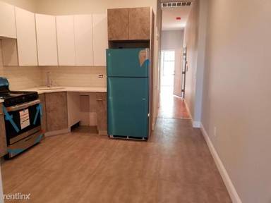 Main picture of 105 Ferry St