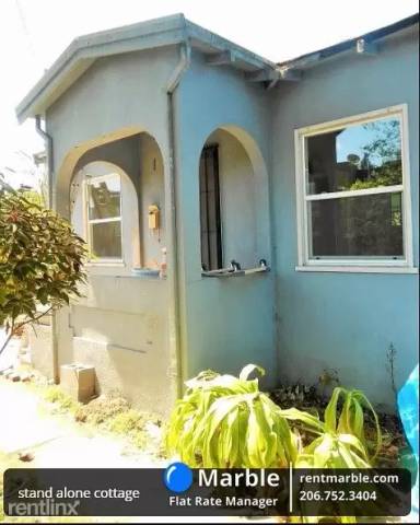 Main picture of 326 Garnet St
