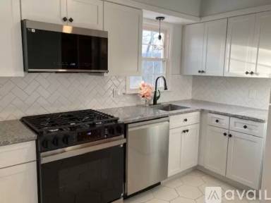 Main picture of 75 Washington Ave N