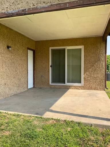 Main picture of 708 Oxen Dr