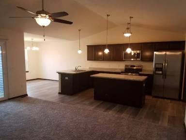 Main picture of 128 Villa Ct