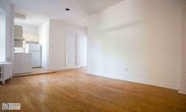 Main picture of 437 E 12th St