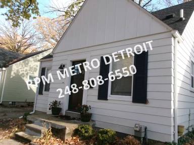 Main picture of 1018 N Vermont Ave