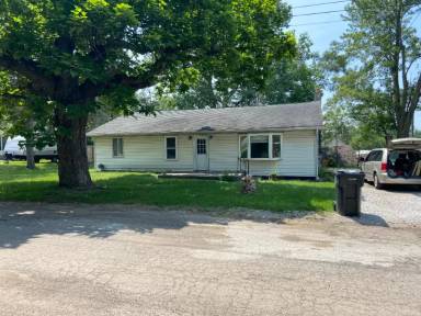 Main picture of 324 S National St