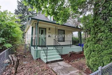 Main picture of 6131 NE Vera St
