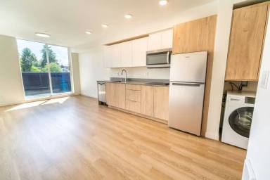 Main picture of 4201 Stone Way N
