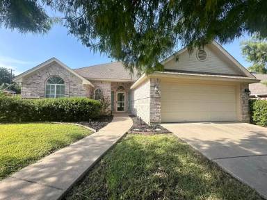 Main picture of 1806 Sand Stone Dr