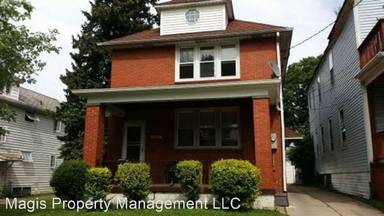 Main picture of 123 Pine Ridge Rd