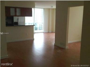 Main picture of 601 NE 23rd St
