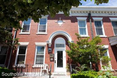 Main picture of 1729 Commonwealth Ave