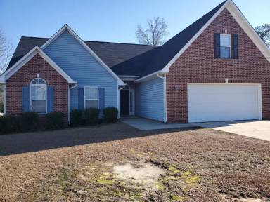 Main picture of 904 Broadmore Dr