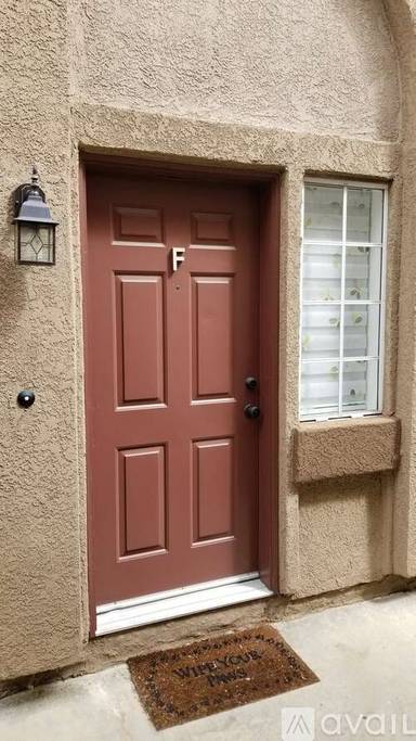 Main picture of 14682 Moon Crest Ln