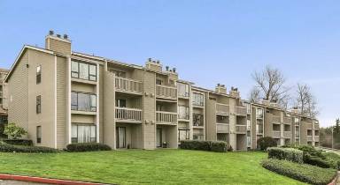 Main picture of 1301 S Puget Dr