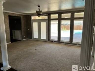 Main picture of 8 Wendover Ct
