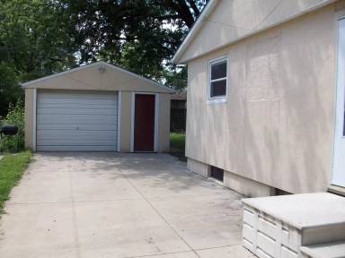 Main picture of 4310 Cavalier St NE