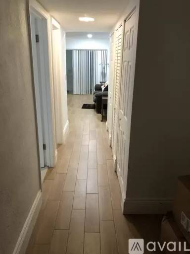 Main picture of 20600 NW 7th Ave