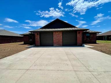 Main picture of 4727 Spring Ridge Rd