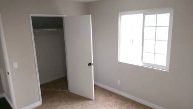 Main picture of 17733 Baltar St