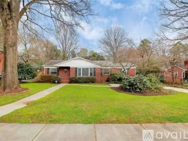 Main picture of 3419 Country Club Dr