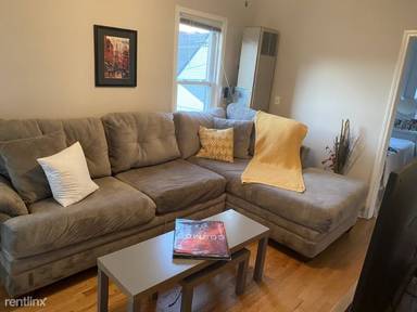 Main picture of 3437 N Paulina St