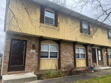 Main picture of 327 Cathedral St