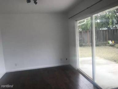 Main picture of 3200 Mount Diablo St