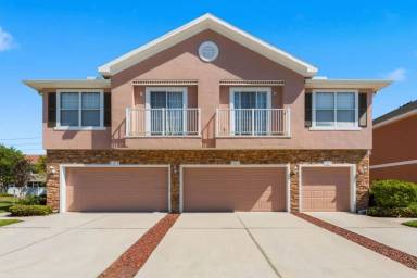 Main picture of 595 52nd Ave N