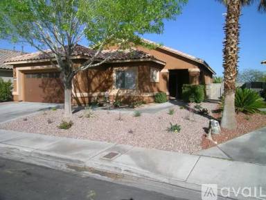 Main picture of 804 Royal Plum Ln