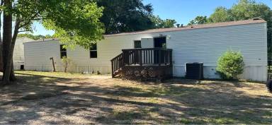 Main picture of 811 Superior Rd