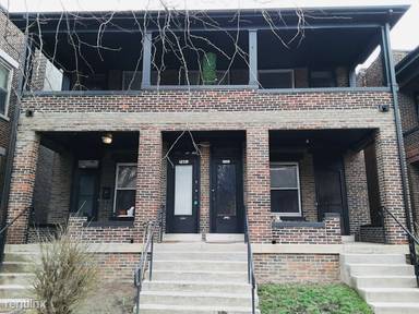 Main picture of 752 Park St