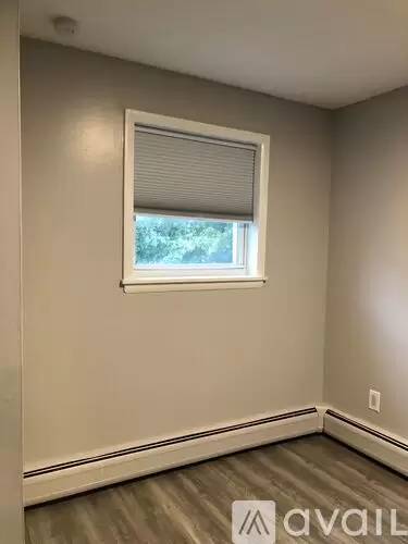 Main picture of 4820 Unruh Ave