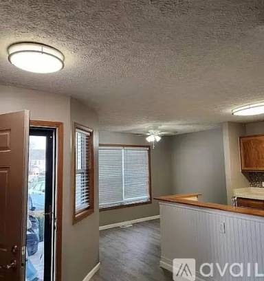Main picture of 705 Millcrest Dr