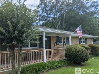 Main picture of 1606 Martha Jean Pl