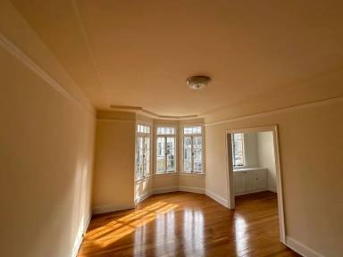 Main picture of 655 Steiner St