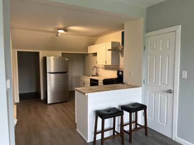 Main picture of 1150 Barrett St