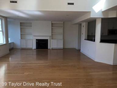 Main picture of 39 Taylor Dr