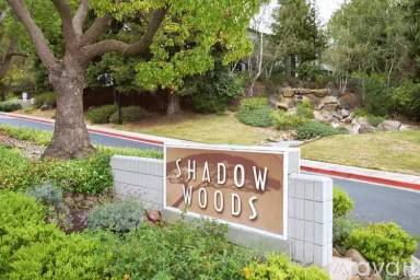 Main picture of 600 Canyon Oaks Dr