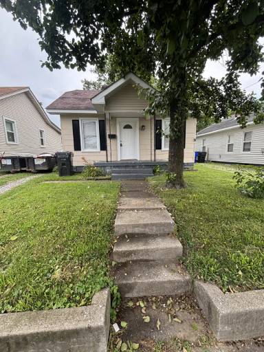 Main picture of 937 Delaware Ave