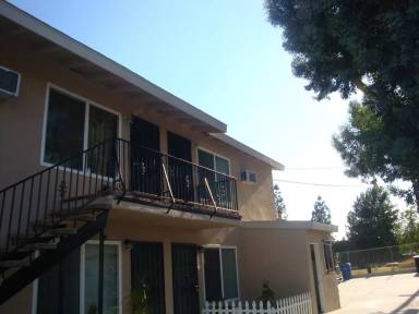 Main picture of 1541 N Hope Ave